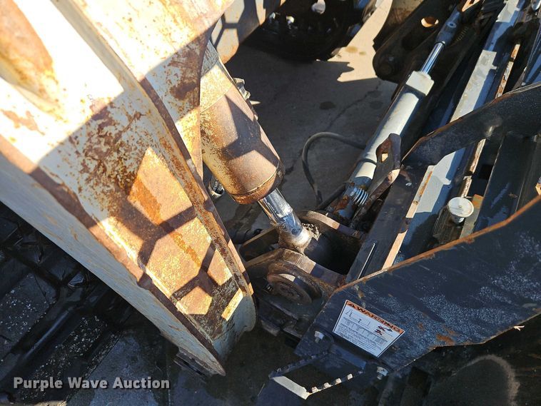 image for item EO4871 2012 Takeuchi TL250 tracked skid steer loader