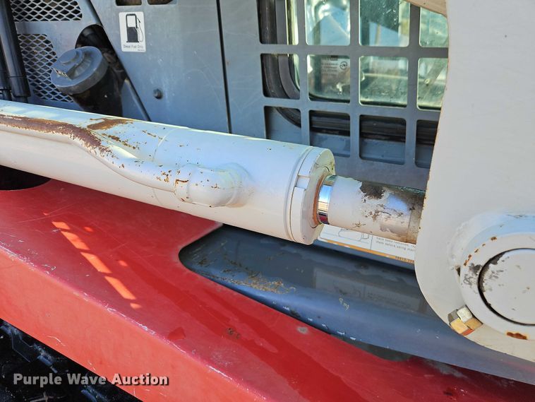 image for item EO4871 2012 Takeuchi TL250 tracked skid steer loader