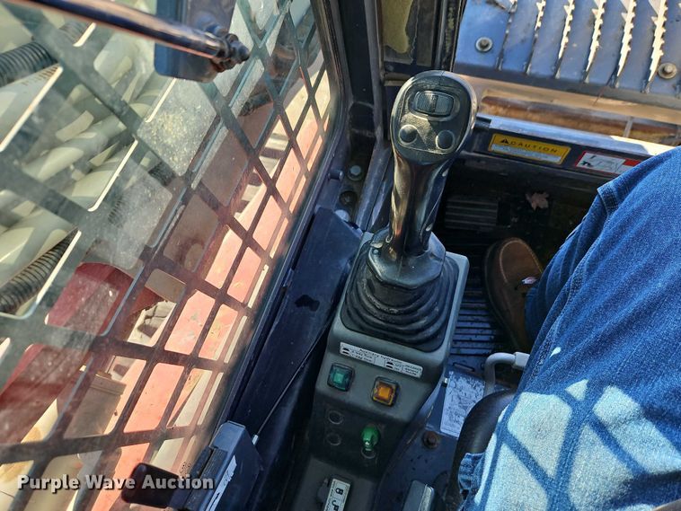 image for item EO4871 2012 Takeuchi TL250 tracked skid steer loader