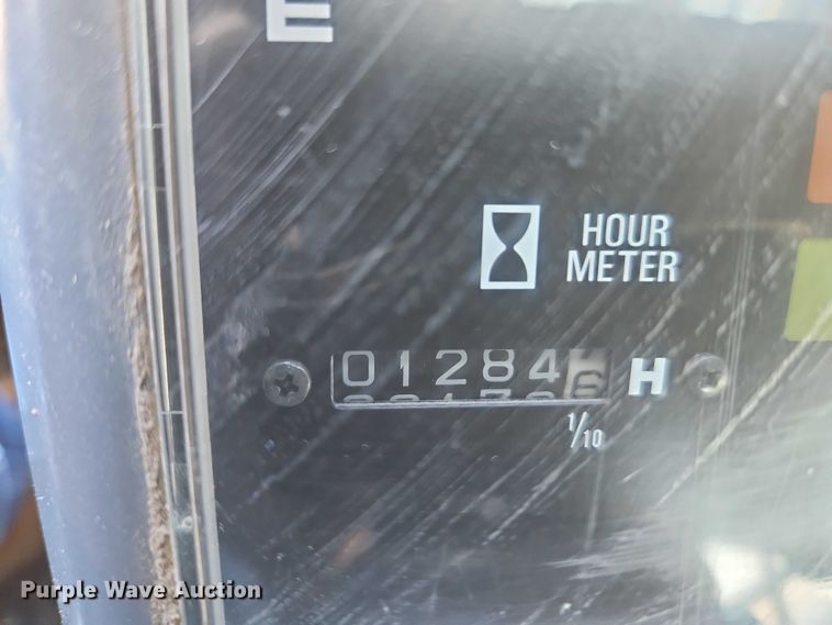 image for item EO4871 2012 Takeuchi TL250 tracked skid steer loader