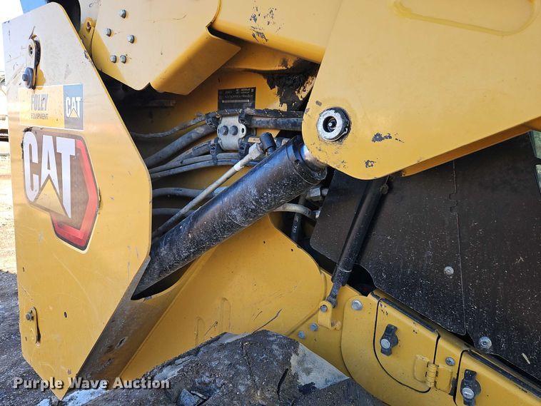 image for item EO4873 2022 Caterpillar 299D3 tracked skid steer loader