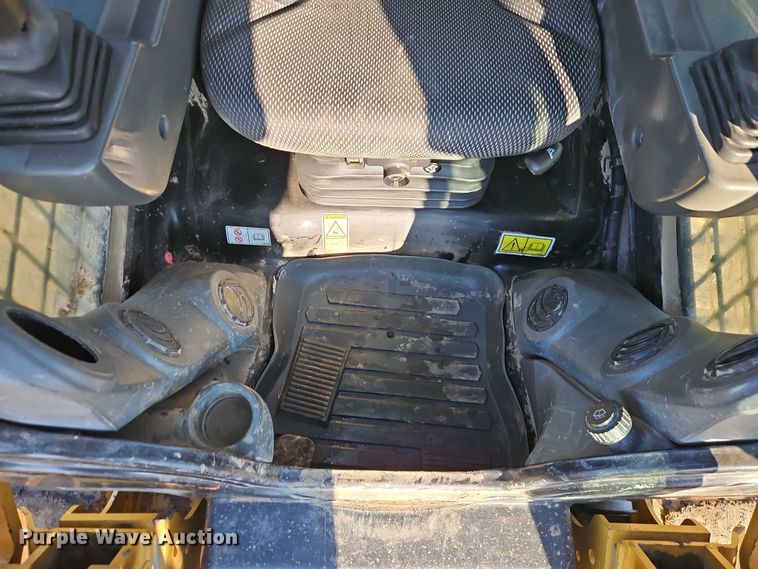 image for item EO4873 2022 Caterpillar 299D3 tracked skid steer loader