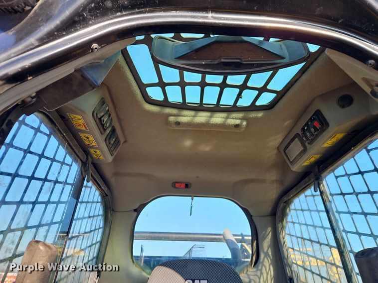 image for item EO4873 2022 Caterpillar 299D3 tracked skid steer loader