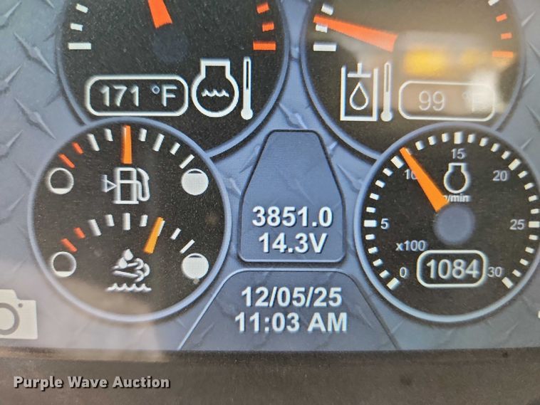 image for item EO4873 2022 Caterpillar 299D3 tracked skid steer loader