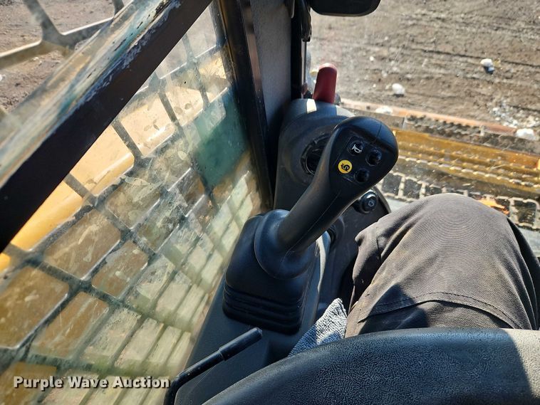 image for item EO4873 2022 Caterpillar 299D3 tracked skid steer loader