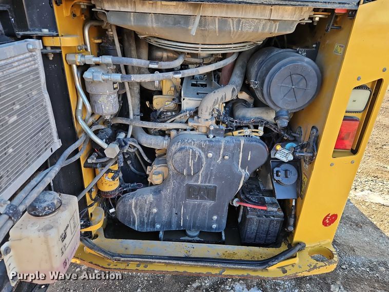 image for item EO4873 2022 Caterpillar 299D3 tracked skid steer loader