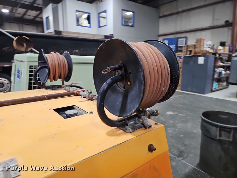 image for item EO4874 Sullivan Palatek D210PHJD air compressor