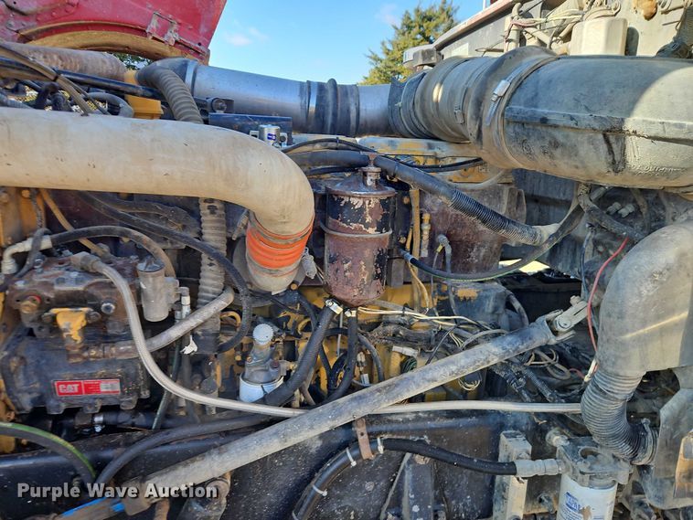 image for item EO4883 1995 Peterbilt 379 dump truck