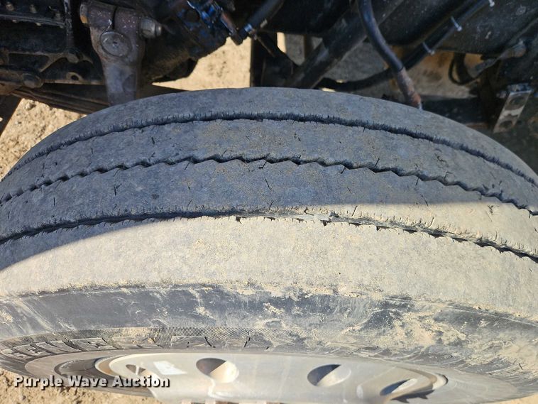 image for item EO4883 1995 Peterbilt 379 dump truck