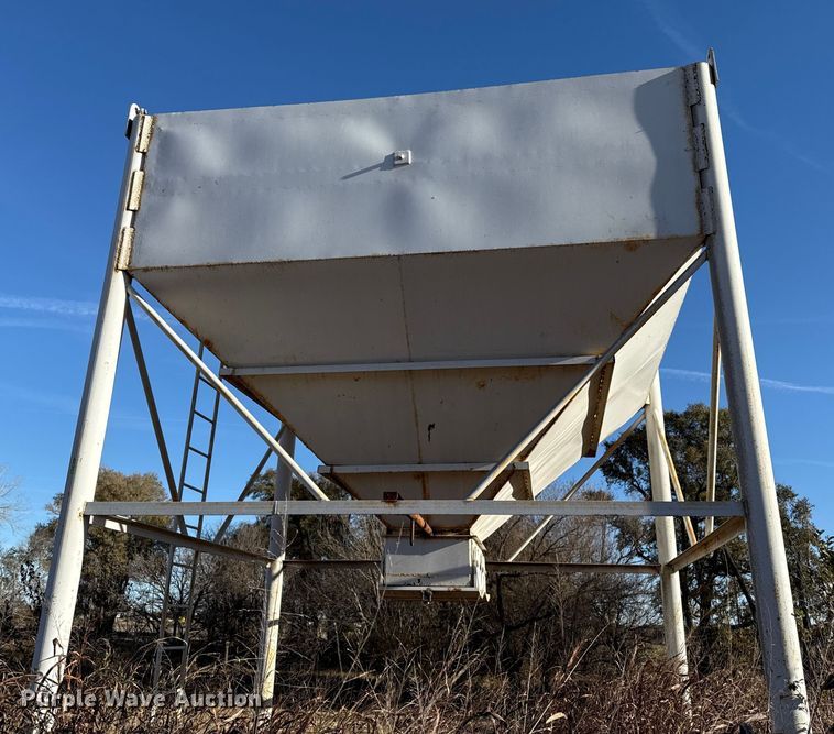 image for item EP0989 Aggregate bin