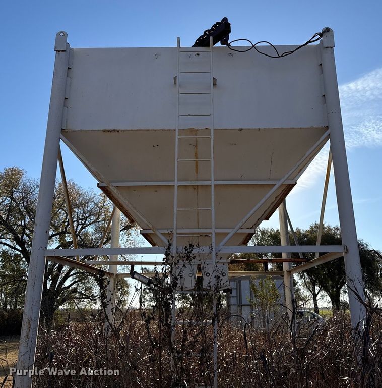 image for item EP0989 Aggregate bin