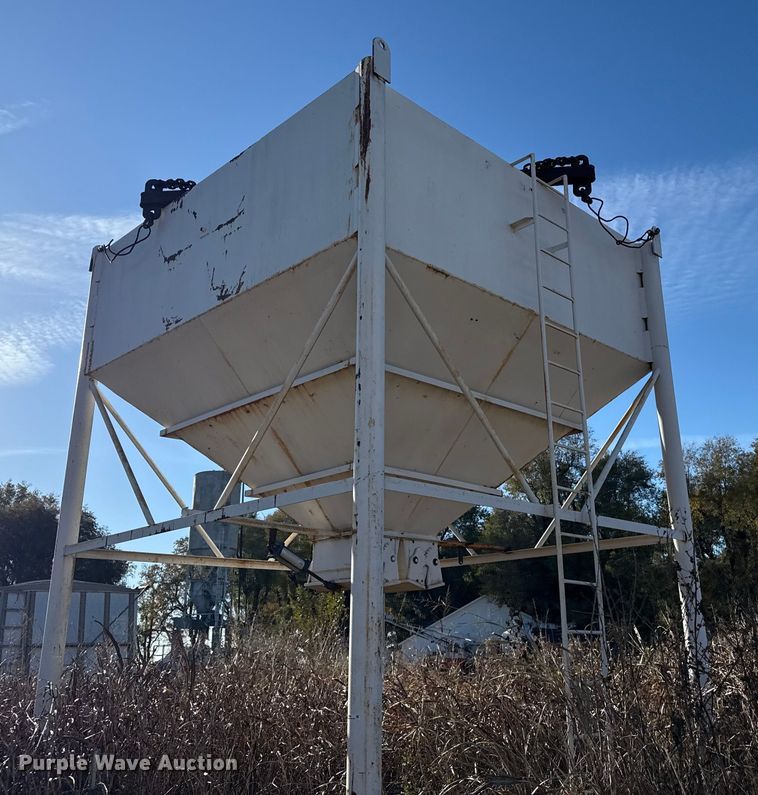 image for item EP0989 Aggregate bin