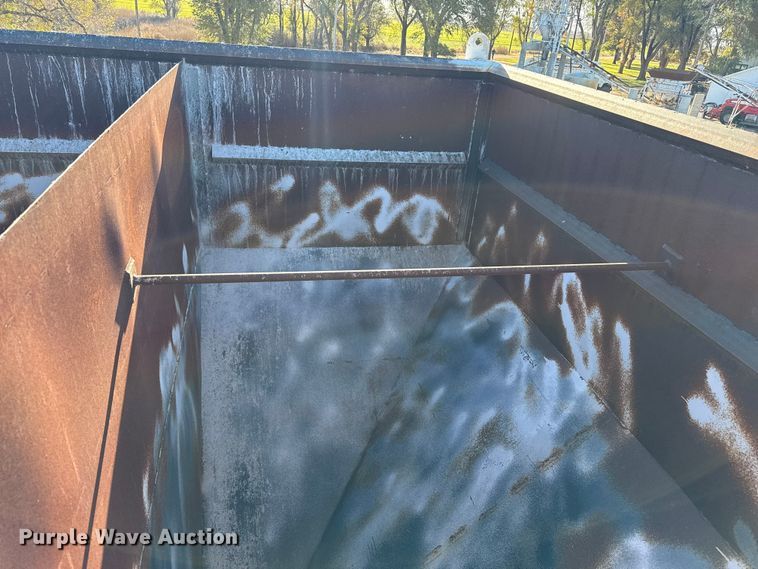 image for item EP0989 Aggregate bin