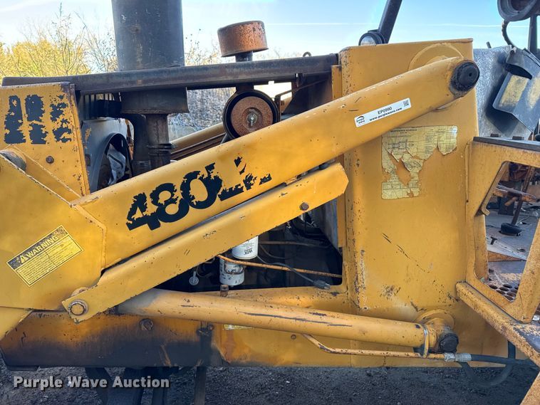 image for item EP0990 1983 Case 480D landscape tractor