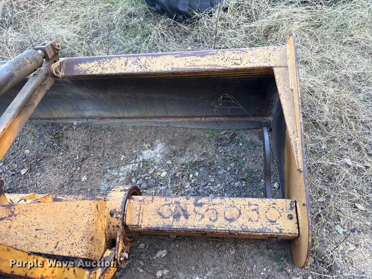 image for item EP0990 1983 Case 480D landscape tractor