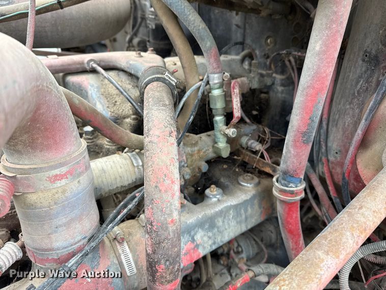 image for item EP0996 1995 Mack RD690S ready mix truck