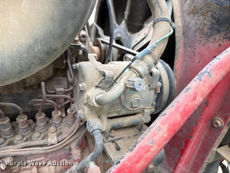 image for item EP0996 1995 Mack RD690S ready mix truck