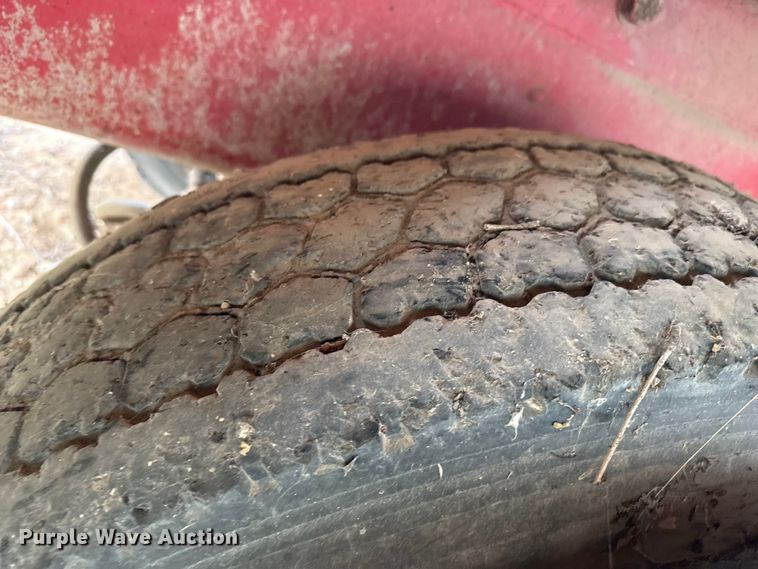 image for item EP0996 1995 Mack RD690S ready mix truck