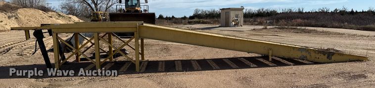 image for item EP0997 Loading dock