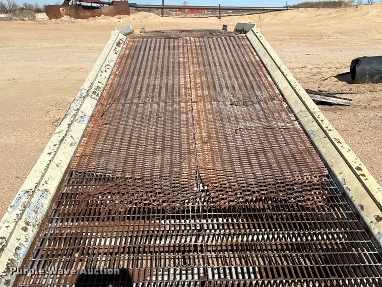 image for item EP0997 Loading dock