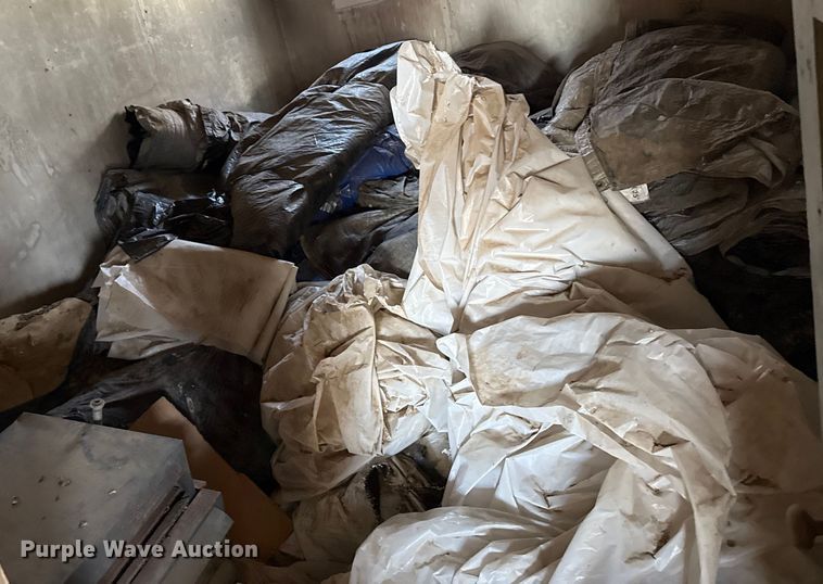 image for item EP0999 Approximately 40 concrete blankets