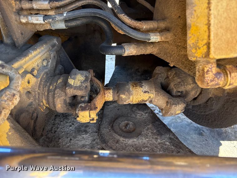 image for item EP2541 International Harvester H65 wheel loader