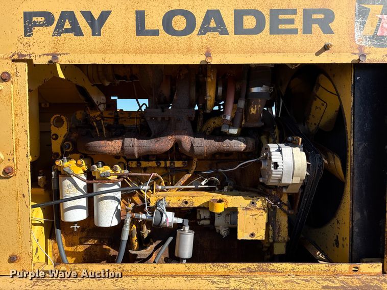 image for item EP2541 International Harvester H65 wheel loader