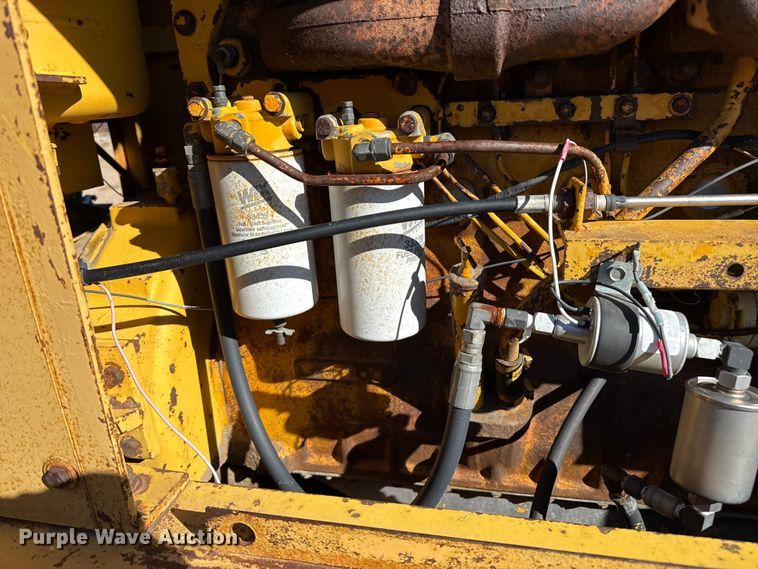 image for item EP2541 International Harvester H65 wheel loader