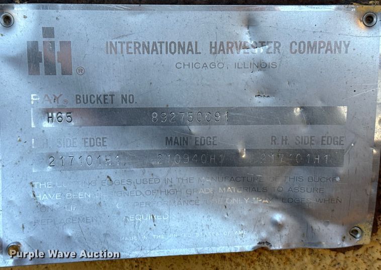 image for item EP2541 International Harvester H65 wheel loader