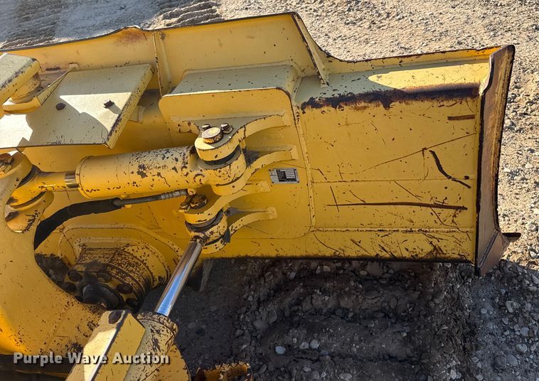 image for item EP2547 2011 Komatsu D37EX-22 dozer