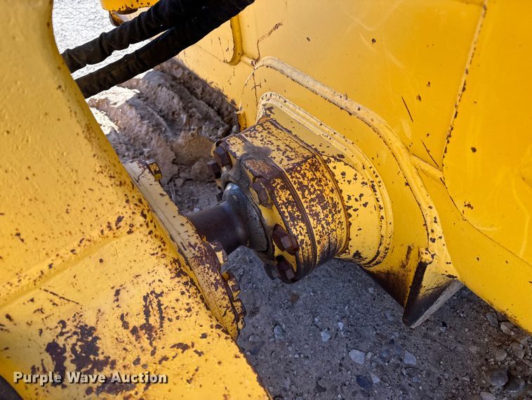 image for item EP2547 2011 Komatsu D37EX-22 dozer