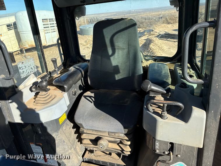 image for item EP2547 2011 Komatsu D37EX-22 dozer