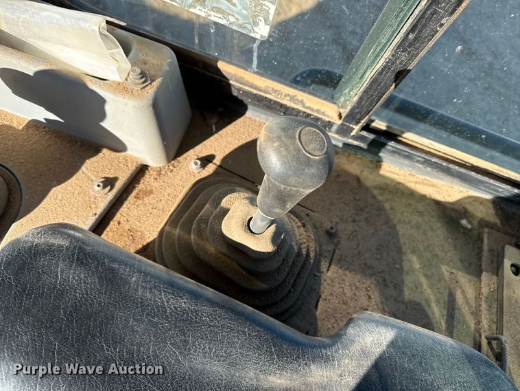 image for item EP2547 2011 Komatsu D37EX-22 dozer