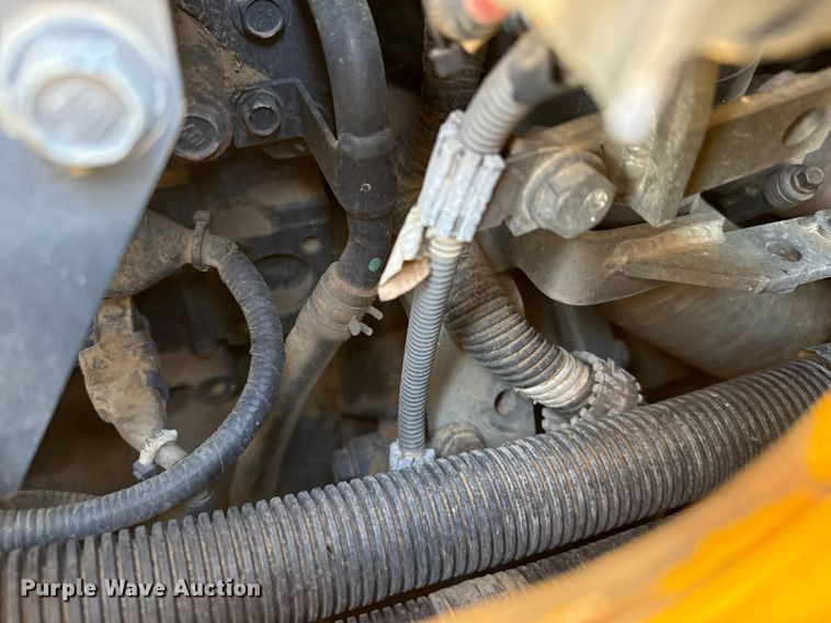 image for item EP2547 2011 Komatsu D37EX-22 dozer