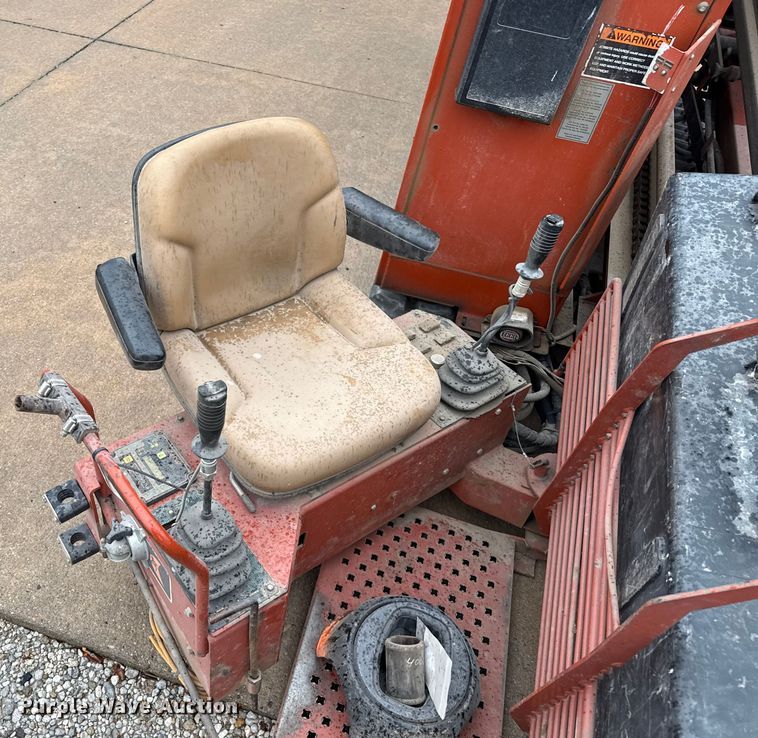 image for item EP2588 1993 Ditch Witch JT920L directional boring unit