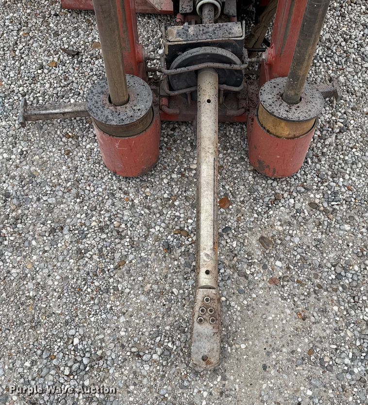 image for item EP2588 1993 Ditch Witch JT920L directional boring unit