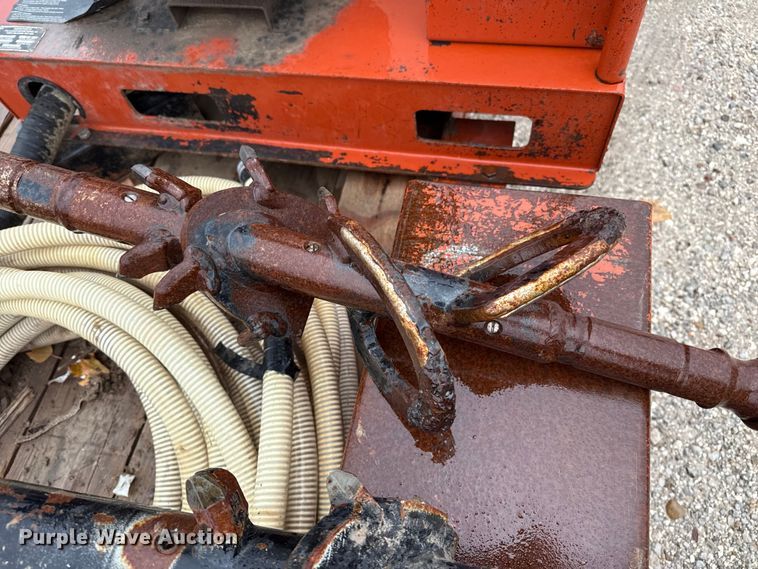 image for item EP2588 1993 Ditch Witch JT920L directional boring unit