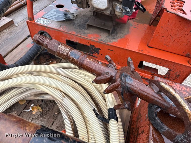 image for item EP2588 1993 Ditch Witch JT920L directional boring unit