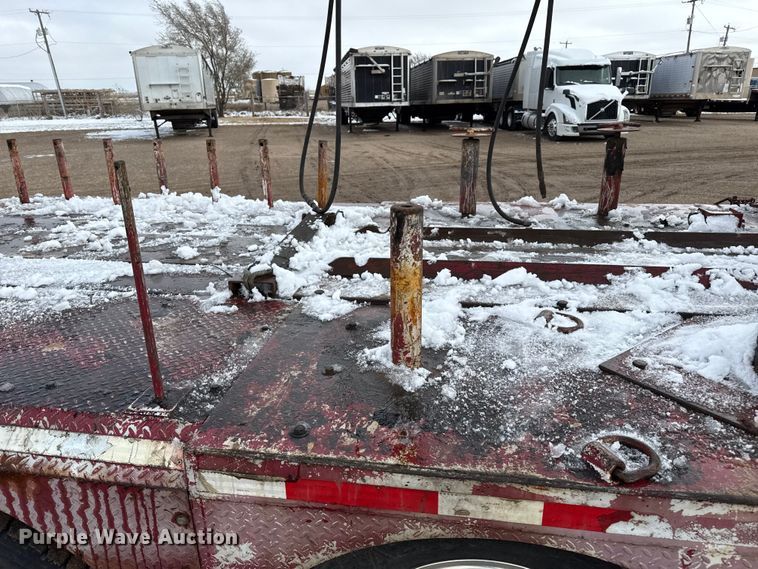 image for item EP2686 2013 Peterbilt 365 crane truck