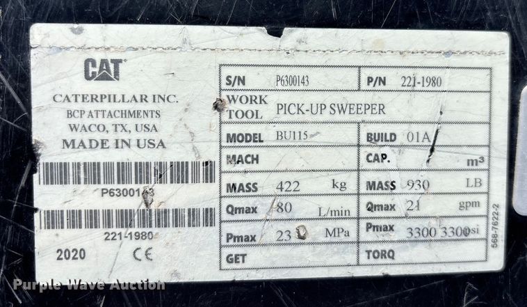 image for item EQ7002 2020 Caterpillar BU115 skid steer broom