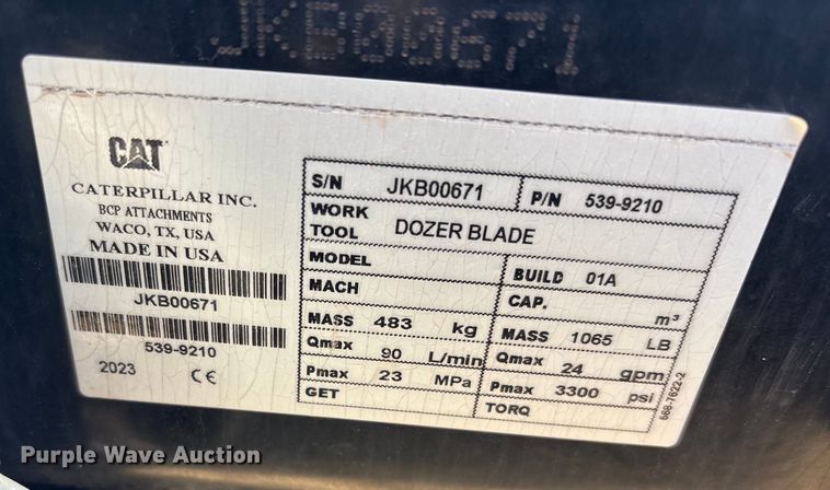 image for item EQ7005 2023 Caterpillar skid steer dozer blade
