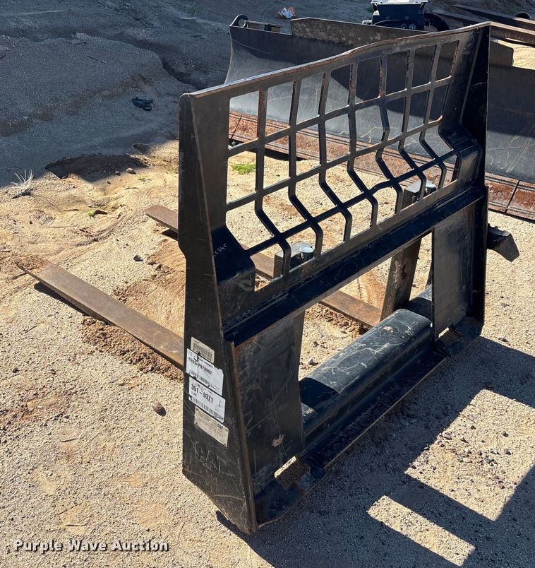 image for item EQ7006 Caterpillar skid steer forks