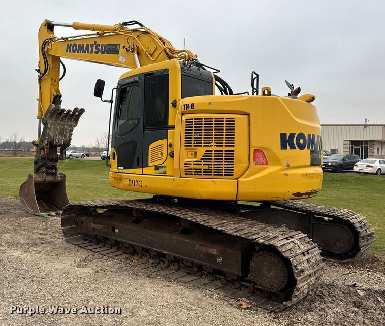 image for item ER0286 2015 Komatsu PC228USLC-10 excavator