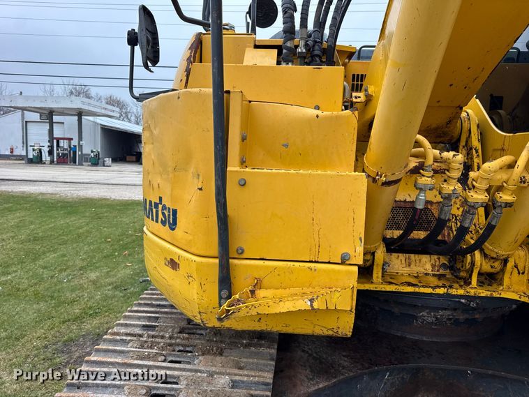 image for item ER0286 2015 Komatsu PC228USLC-10 excavator