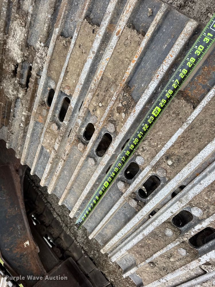 image for item ER0286 2015 Komatsu PC228USLC-10 excavator