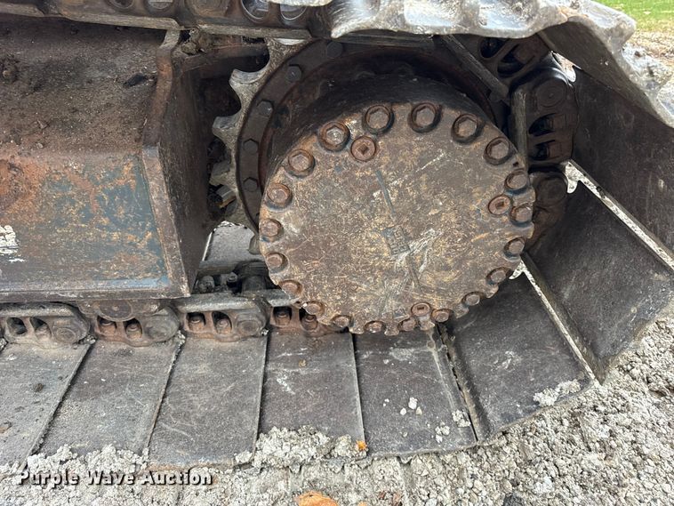 image for item ER0286 2015 Komatsu PC228USLC-10 excavator