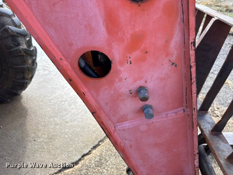 image for item ER0302 2004 JLG Gradall G9-43A telehandler