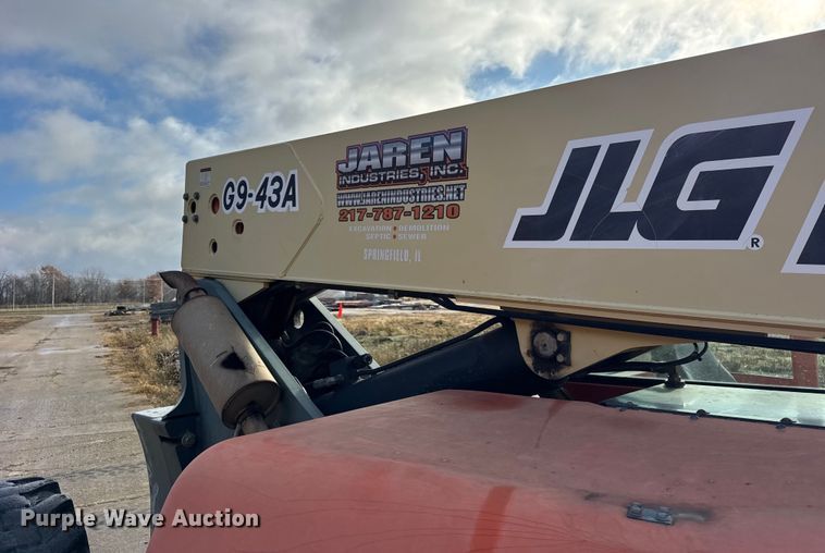 image for item ER0302 2004 JLG Gradall G9-43A telehandler
