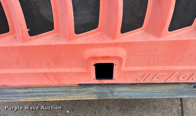 image for item ER0302 2004 JLG Gradall G9-43A telehandler