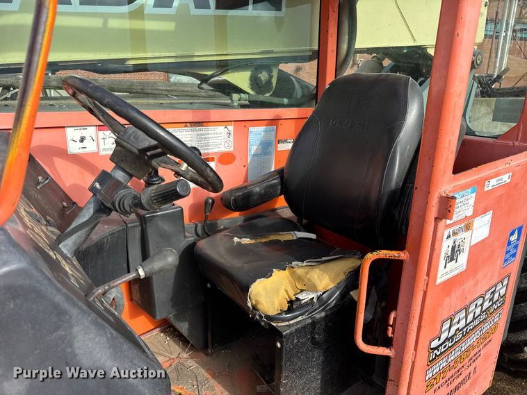 image for item ER0302 2004 JLG Gradall G9-43A telehandler